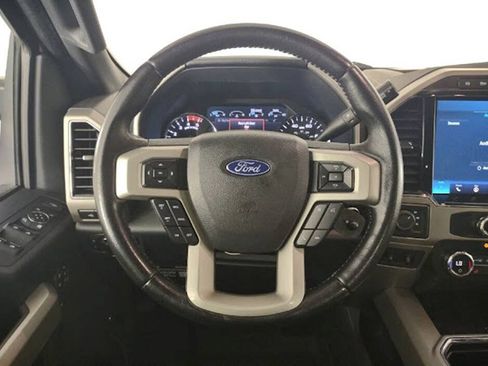 Used 2022 Ford F250 Lariat w/ Lariat Value Package AWD/4WD image 13