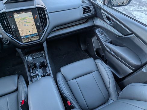 Used 2025 Subaru Ascent Bronze Edition w/ Popular Package #2 image 11