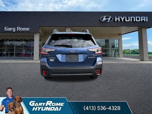 Used 2022 Subaru Outback Premium AWD/4WD image 4