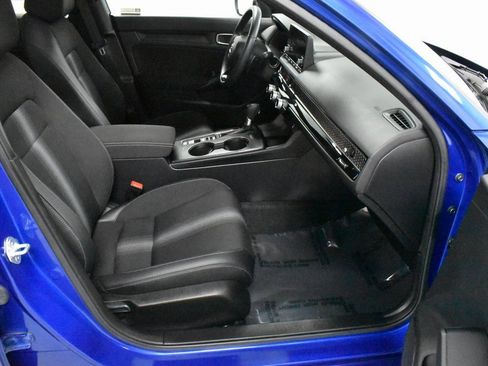 Used 2023 Honda Civic Sport image 14