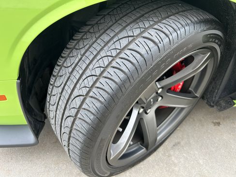 Used 2023 Dodge Challenger SRT Hellcat RWD image 9