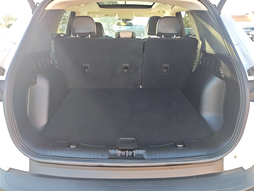 Used 2022 Ford Escape SEL w/ Class II Trailer Tow Package AWD/4WD image 9