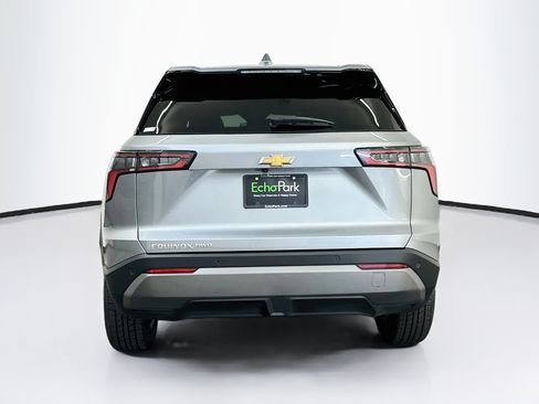 Used 2025 Chevrolet Equinox LT AWD/4WD image 7