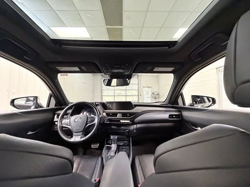 Used 2022 Lexus UX 250h F Sport w/ F Sport Premium Package AWD/4WD image 27