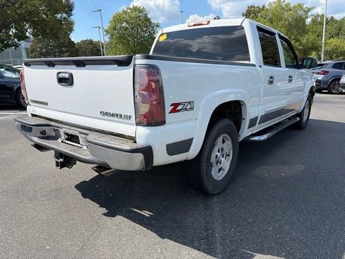 Used 2005 Chevrolet Silverado 1500 4x4 Crew Cab w/ Light Duty Power Package image 15