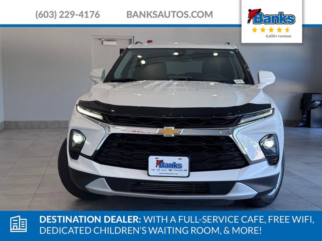 Certified 2023 Chevrolet Blazer LT w/ Convenience Package AWD/4WD image 3