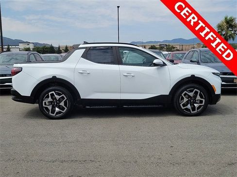 Used 2022 Hyundai Santa Cruz Limited image 23