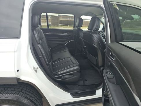 Used 2021 Jeep Grand Cherokee L Limited image 27