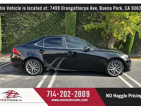 Used 2014 Lexus IS 250 w/ Navigation Package RWD image 5