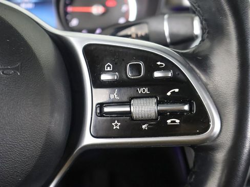 Used 2022 Mercedes-Benz GLC 300 4MATIC w/ Premium Package Lite image 43