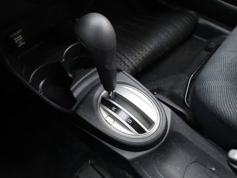 Used 2009 Honda Fit Sport image 23