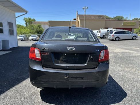 Used 2010 Kia Rio LX FWD image 7