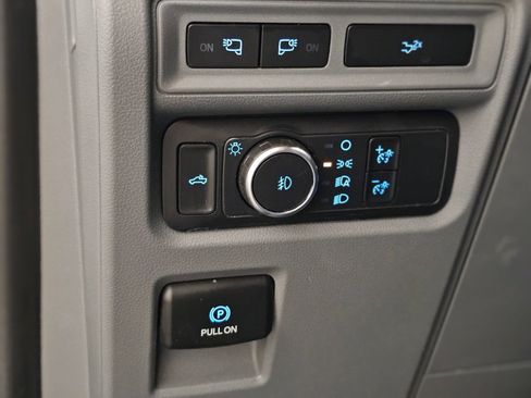Used 2022 Ford F150 XLT w/ Equipment Group 302A High AWD/4WD image 15