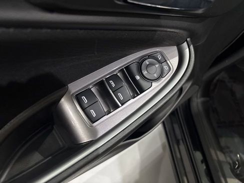 Used 2023 Chevrolet Malibu LT image 13