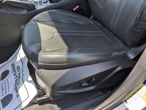 Used 2012 Ford Focus SEL FWD image 15