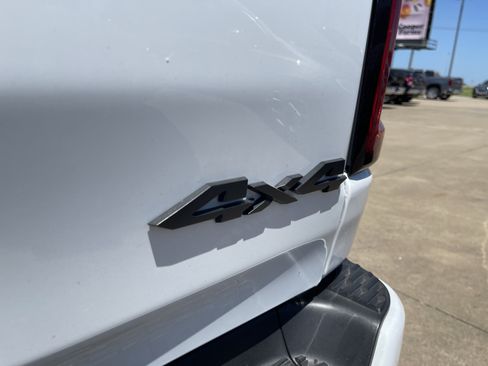 Used 2025 RAM 1500 Tradesman AWD/4WD image 13