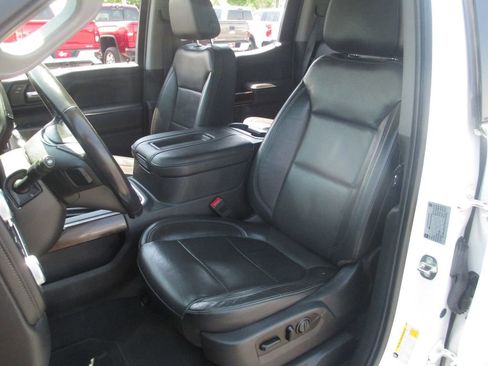 Used 2019 GMC Sierra 1500 SLT w/ SLT Premium Plus Package AWD/4WD image 23