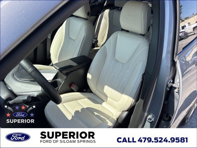 Used 2024 Buick Encore GX Avenir w/ Avenir Convenience Package AWD/4WD image 21