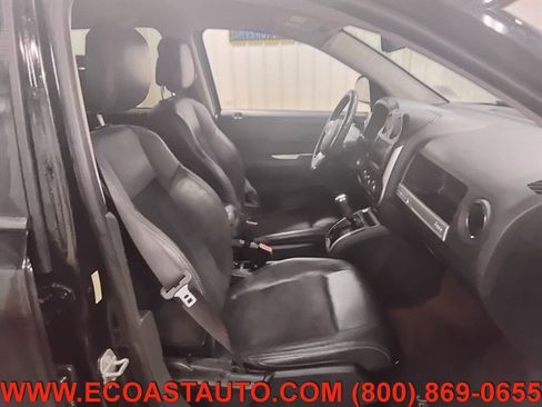 Used 2015 Jeep Compass Latitude AWD/4WD image 14