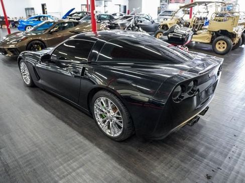 Used 2013 Chevrolet Corvette Coupe w/ Battery Protection Package RWD image 3
