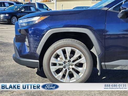 Used 2024 Toyota RAV4 XLE Premium image 9