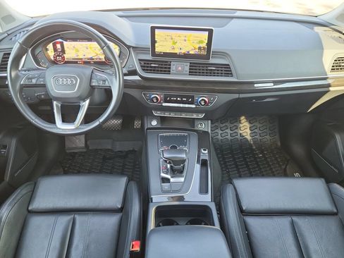 Used 2018 Audi Q5 2.0T Premium Plus w/ Premium Plus Package AWD/4WD image 9