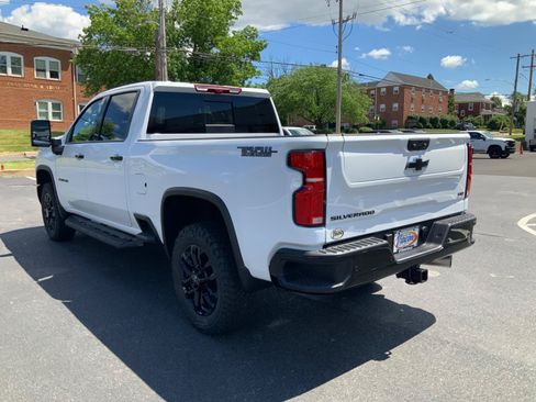 New 2026 Chevrolet Silverado 2500 LTZ w/ LTZ Plus Package AWD/4WD image 5