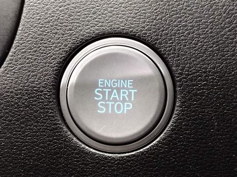 Certified 2022 Hyundai Tucson Limited image 38