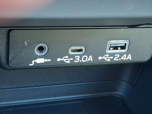 Certified 2025 Subaru Crosstrek 2.5i Limited image 23