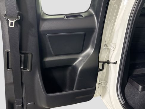 Used 2022 Toyota Tacoma SR image 27