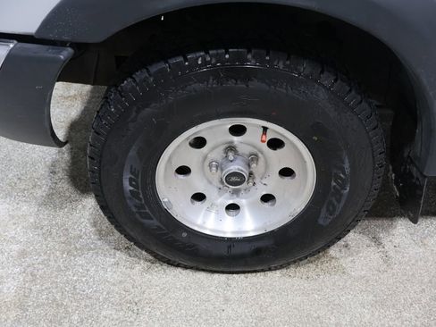 Used 2003 Ford Ranger XLT image 9