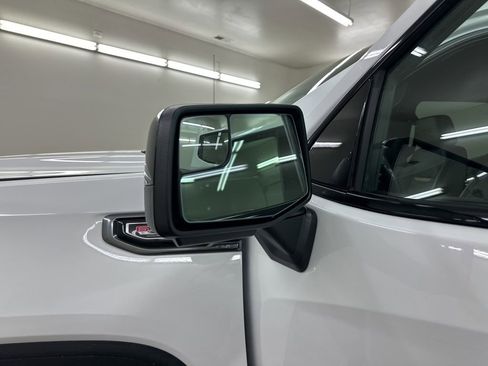 Used 2021 GMC Sierra 1500 AT4 image 16