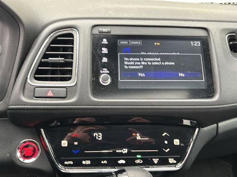 Used 2019 Honda HR-V EX image 16