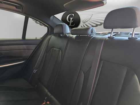 Used 2021 BMW M3 Competition w/ Executive Package RWD image 17