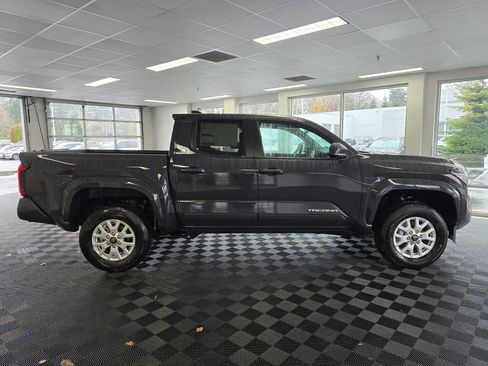 New 2025 Toyota Tacoma SR5 image 2