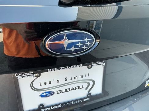 Used 2025 Subaru Crosstrek 2.5i Sport AWD/4WD image 3