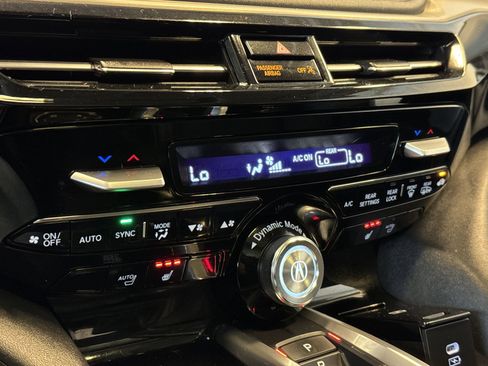 Used 2023 Acura MDX SH-AWD w/ Technology Package image 19