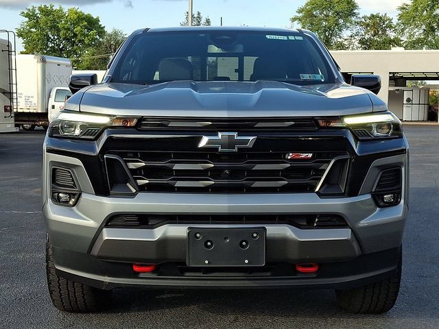Used 2024 Chevrolet Colorado Z71 w/ Z71 Convenience Package 2 AWD/4WD image 5