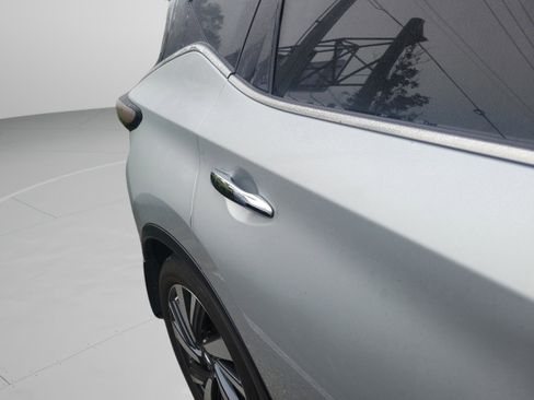 Used 2022 Nissan Murano SL w/ SL Moonroof Package image 14