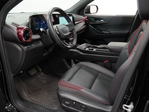Certified 2025 Chevrolet Equinox RS w/ Safety and Technology Package FWD image 11