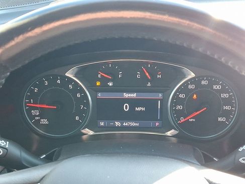 Used 2021 Chevrolet Equinox Premier image 21