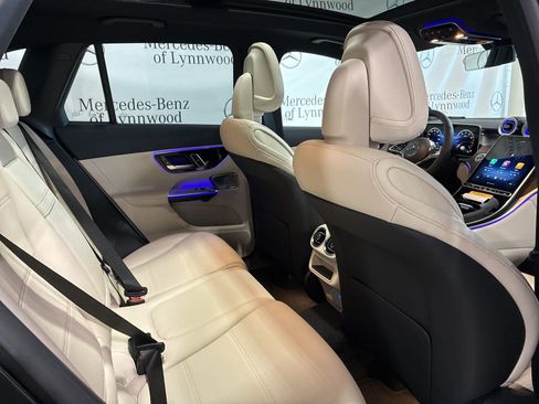New 2026 Mercedes-Benz GLC 300 4MATIC image 14
