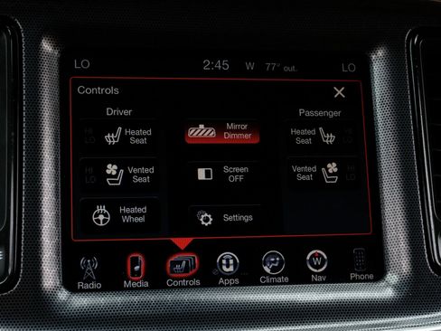 Used 2015 Dodge Challenger SRT w/ Technology Group RWD image 31