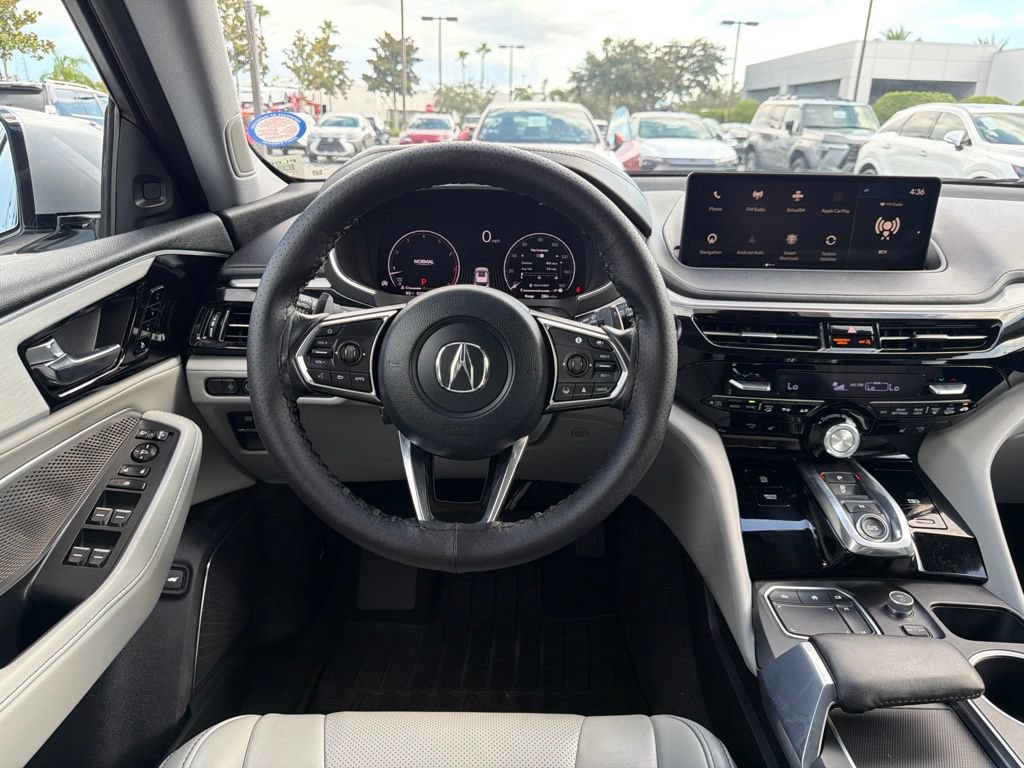 Used 2023 Acura MDX w/ Technology Package FWD image 14