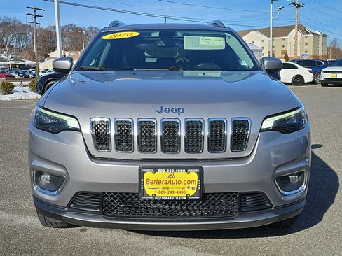 Used 2020 Jeep Cherokee Limited w/ Trailer Tow Group image 3