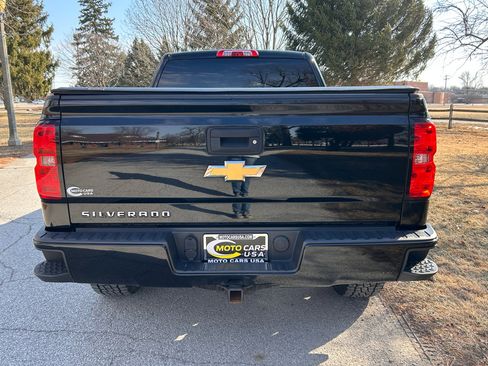 Used 2016 Chevrolet Silverado 1500 Custom w/ Custom Convenience Package image 4