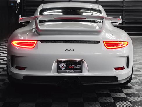 Used 2015 Porsche 911 GT3 RWD image 26