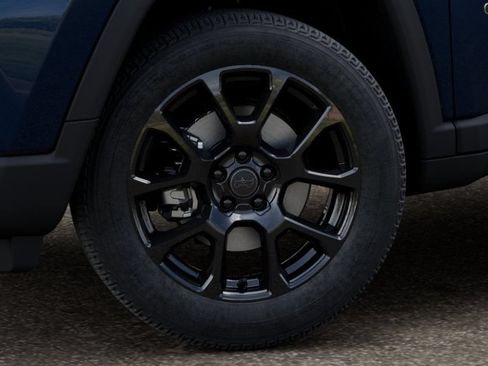 New 2026 Jeep Compass Latitude AWD/4WD image 9