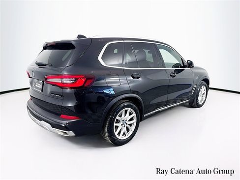 Used 2023 BMW X5 xDrive45e w/ Parking Assistance Package image 7