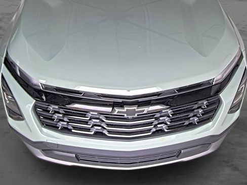 New 2026 Chevrolet Equinox LT image 16